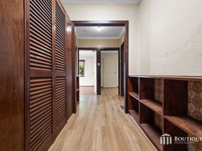7 Omalley Cr, Dandenong North