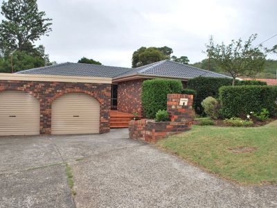 4 Swain Crescent, Dapto