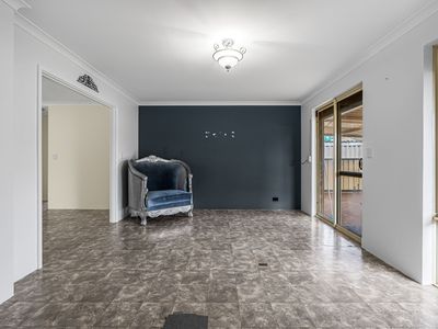 6 Tuscany Place, Caversham
