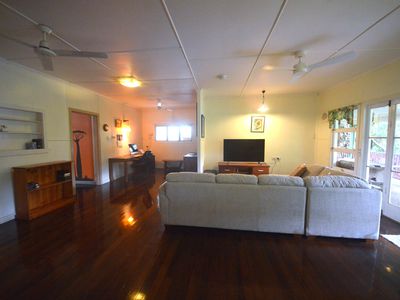 11 Radlof Street, South Johnstone