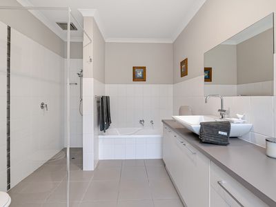 150 McLennan Road, Heathcote