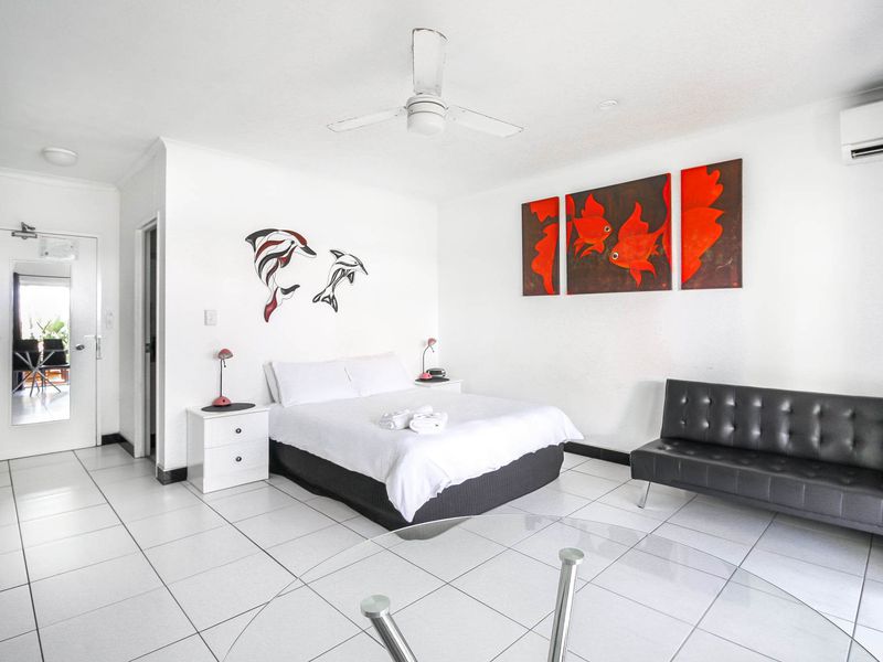Apartment 120 / 6 Beach Road, Dolphin Heads