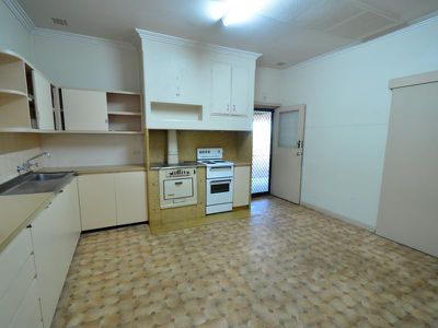 130 Renou Street, East Cannington