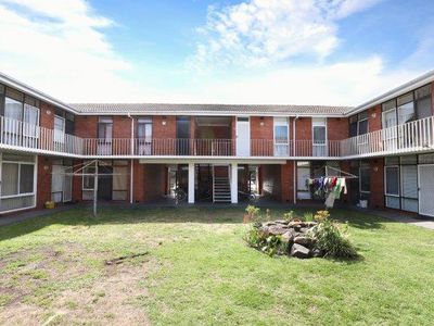 19 / 99-109 Creswick Street, Footscray
