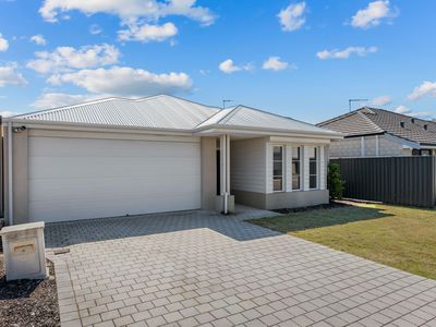 14 Dolomite Road, Treeby