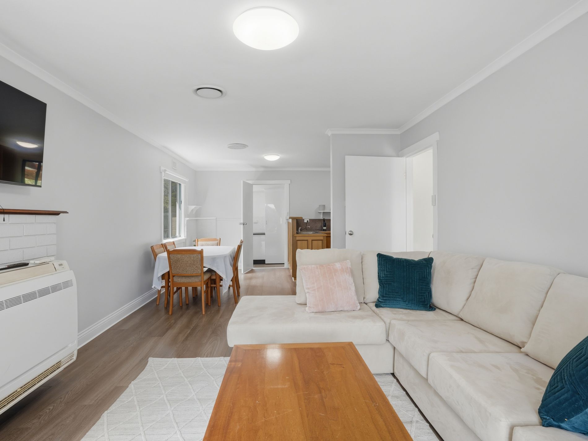 28 Pedder Street, Campbell Town