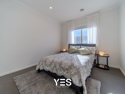 27 Langshan Road, Clyde North