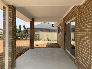 43 Rod Laver Way, Baranduda