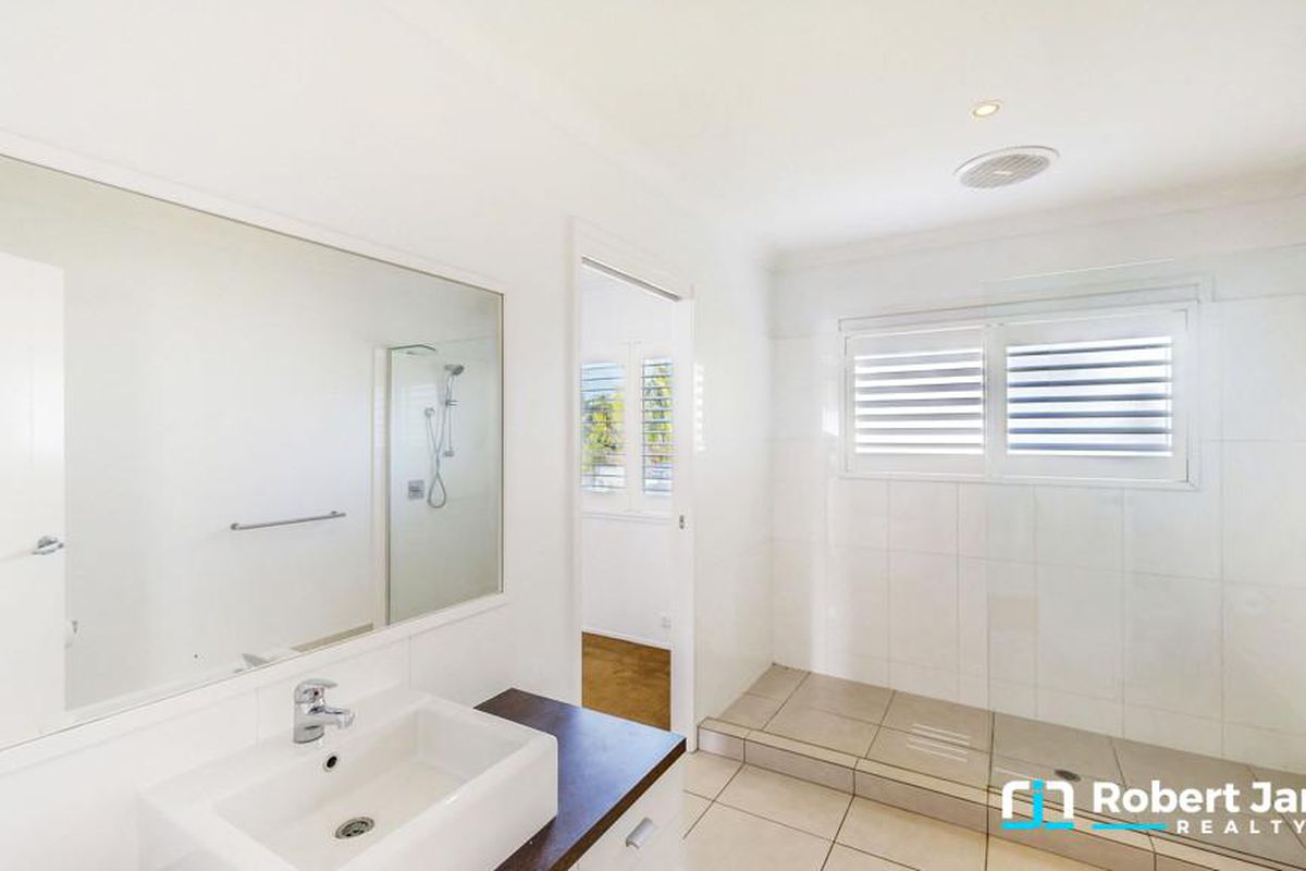 56 Ward Street, Tewantin