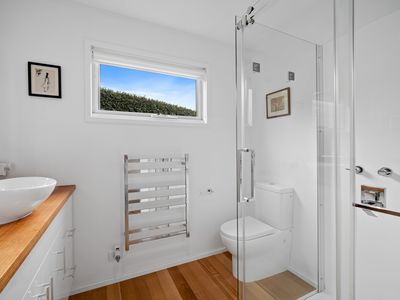 60 Clear Creek Road, Woodbridge