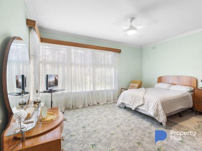 11 Currie Street, Charlton