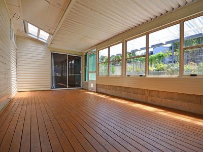 14 Kirkdale Drive, Kotara South