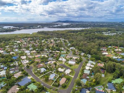 4 Pickering Court, Tewantin