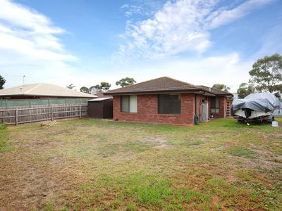80 kookaburra Avenue, Werribee