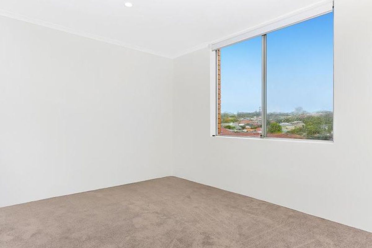 8 / 2 Melrose Parade, Clovelly