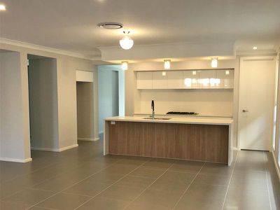 16 Cave Avenue, North Ryde