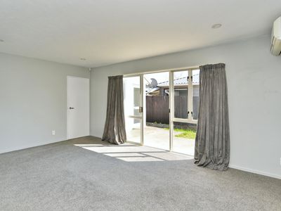 3 / 2 Broadbent Street, Riccarton