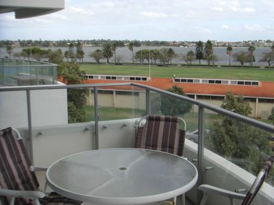 303 / 108 Terrace Road, Perth