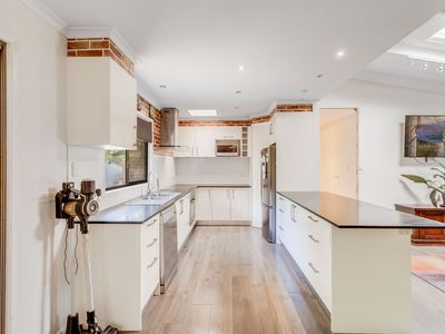 3 Shaw Court, Kallangur