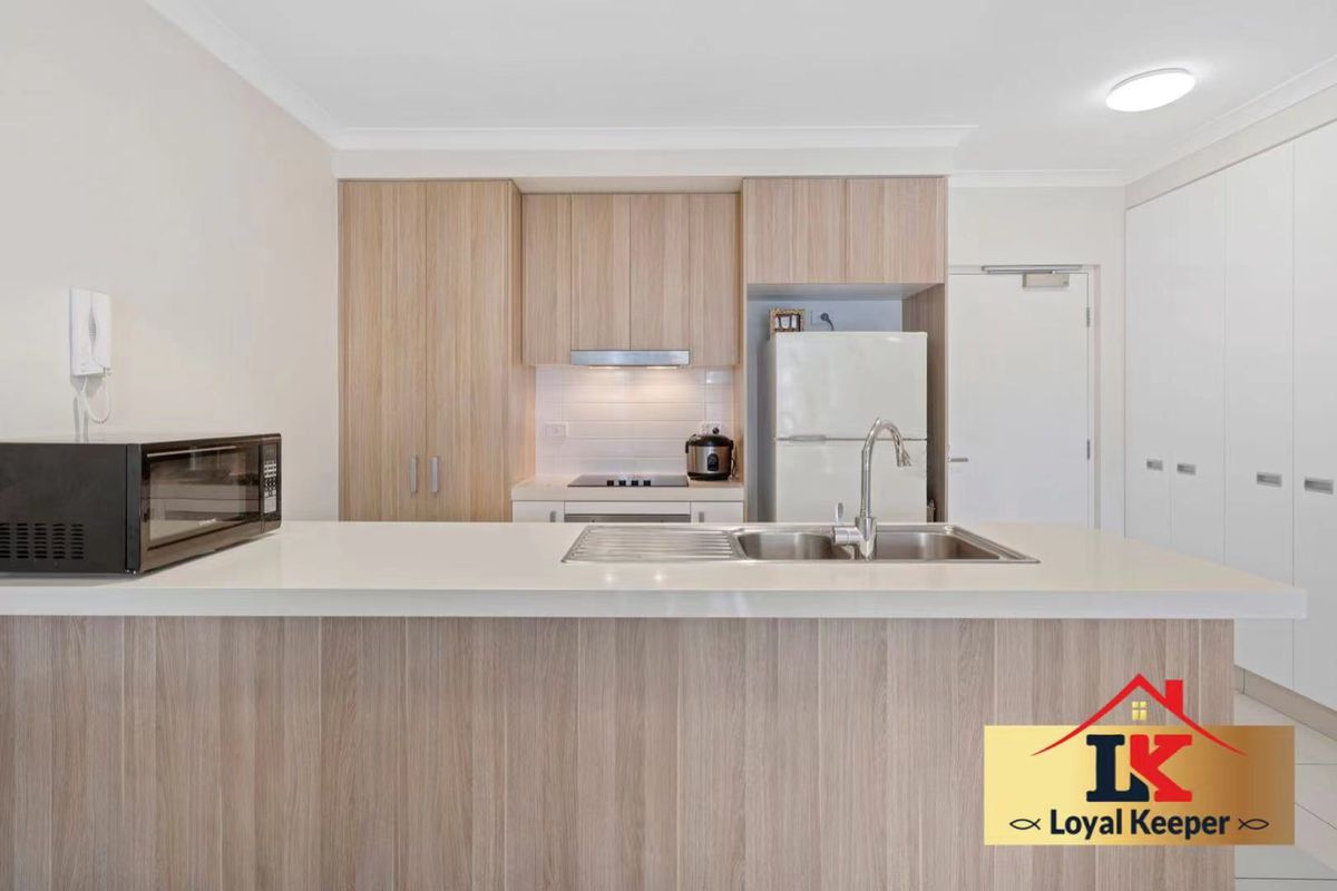 202 / 8 Norman Street, Southport