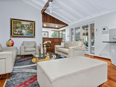 47 Paterson Gardens, Winthrop