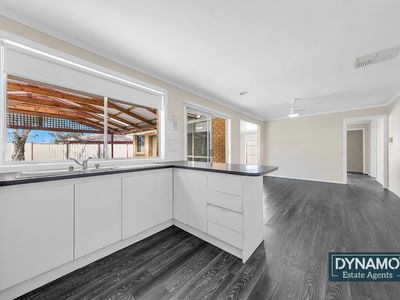 8 Wick Close, Craigieburn