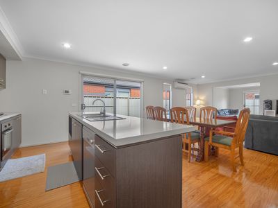 34 Federation Boulevard, Truganina