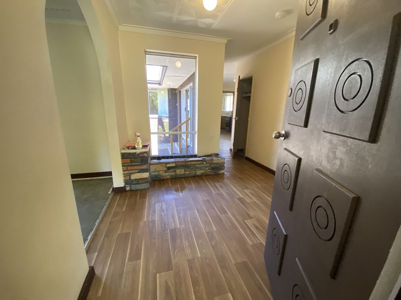 13 Scole Place, Huntingdale