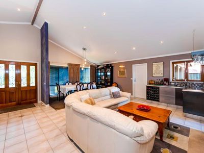 6 Wisteria Crescent, Cherrybrook