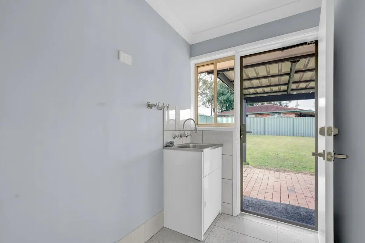5 White Swan Avenue, Blue Haven