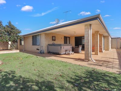 22 Naturaliste Drive, Pinjarra