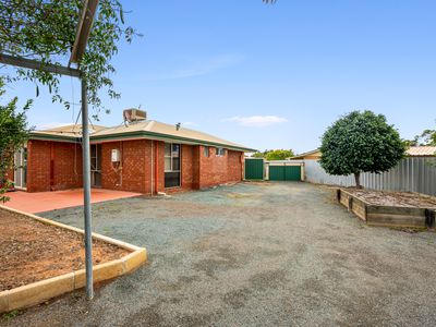 5 Agnew Close, Boulder