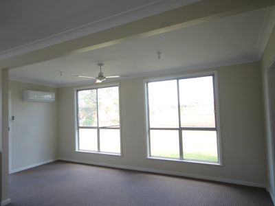 19-21 Golden Highway, Merriwa