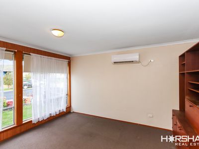 2 Rodda Place, Horsham