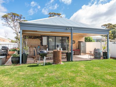 1 / 145 Bourke Street, Piccadilly