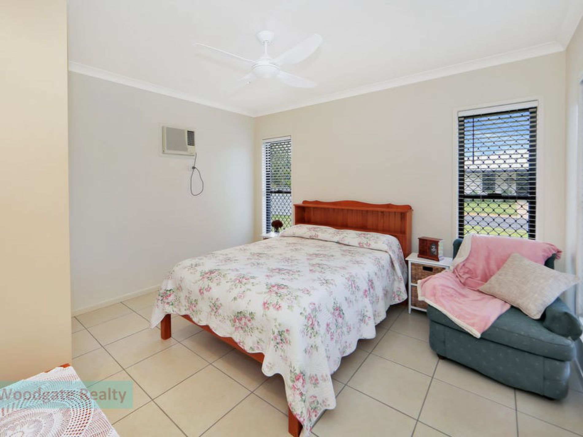 2 Driftwood Place, Woodgate