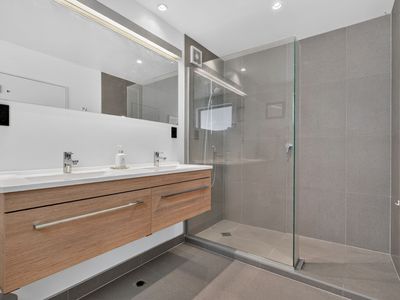 15A Red Bluff Rise, Campbells Bay
