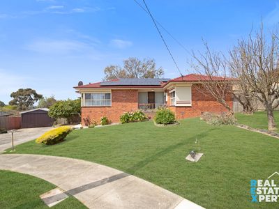 3 Grassmere Court, Hallam