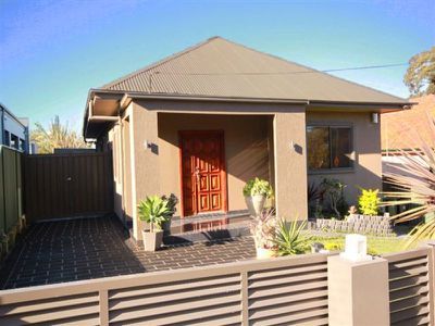 18 Legge Street, Roselands