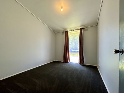 76 THOMAS DRIVE, Mount Burr