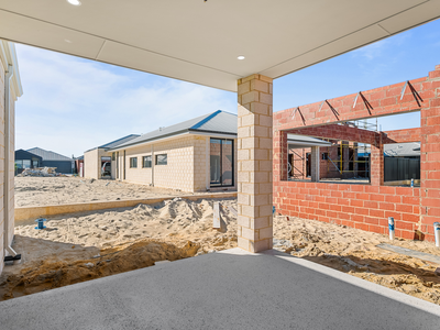 21 Currawong Loop, Treeby