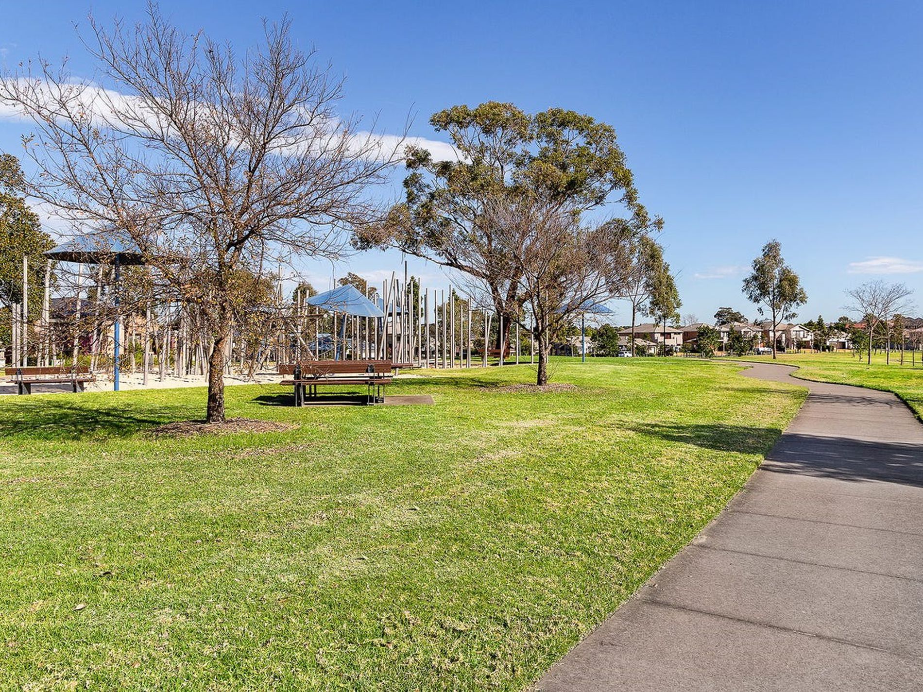 4 Fletcher Street, Stanhope Gardens