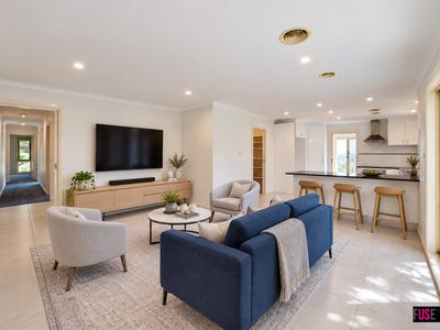 2 Camphorwood Close, Jerrabomberra