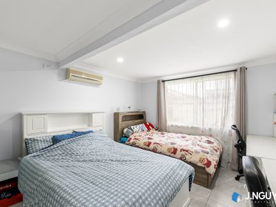 21C Buckingham Street, Canley Heights