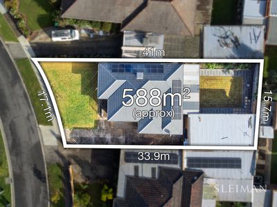 13 Winamurra Crescent, Thomastown