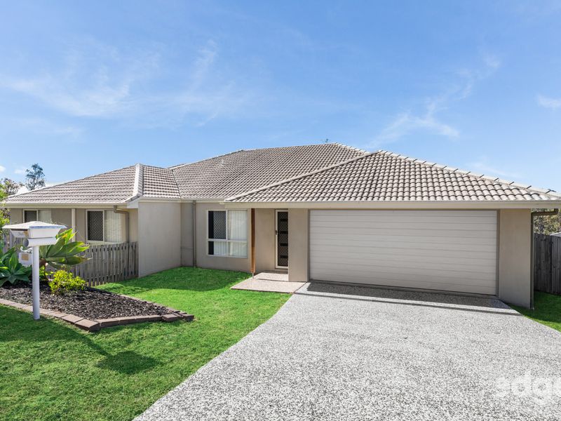 2 / 15 Pemswood Close, Deebing Heights