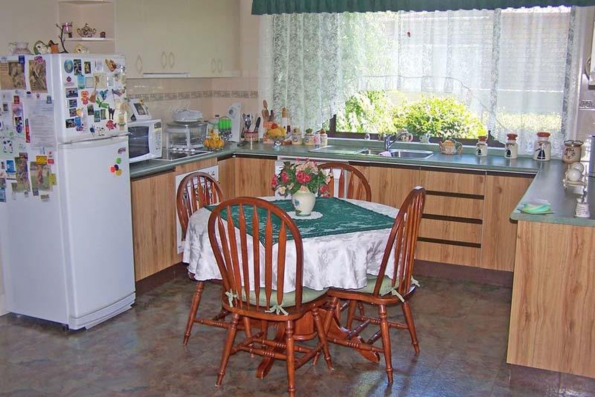 8 Shaw Road, Stanhope