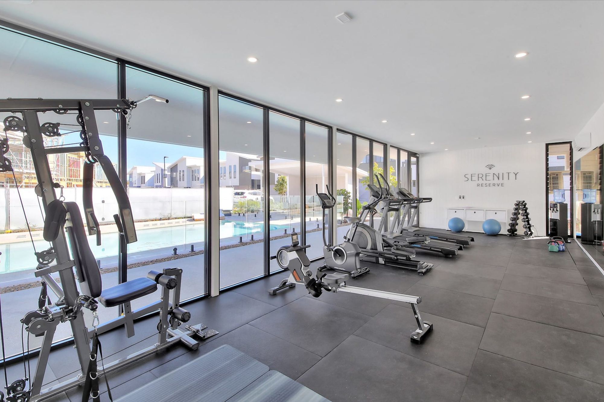 17 / 1 Lake Serenity Boulevard, Helensvale