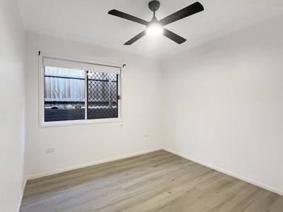 22 McInnes Crescent, Glenvale