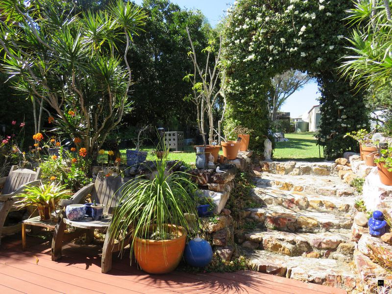 Real Estate Agent Booral Vicki Squires Realty